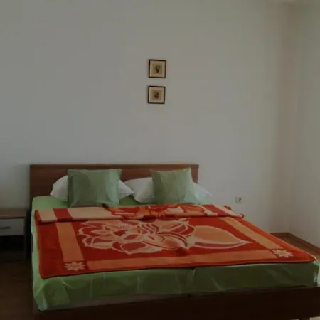 Vesna 2 Apartman Pinezici (Krk)