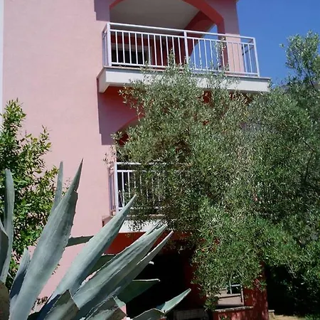 Vesna 2 Apartman Pinezici (Krk)
