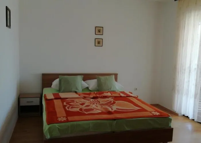 Vesna 2 Apartman Pinezici (Krk)