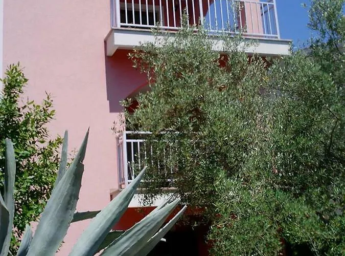 Vesna 2 Apartman Pinezici (Krk)